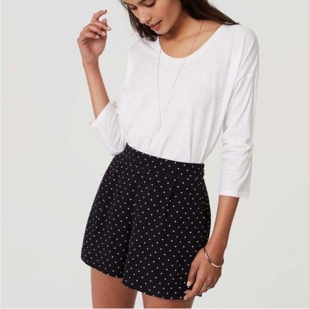 NWT Ann Taylor LOFT Pleated Soft Polka Dot High Rise Shorts Retro Black 10